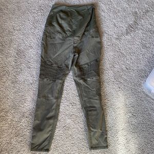 Isabelle maternity olive jeggings